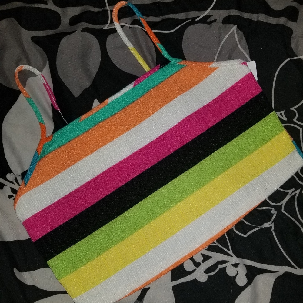 crop top size L